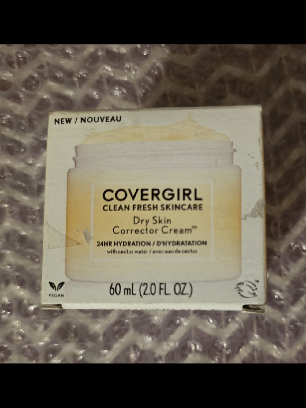COVERGIRL Clean Fresh Skincare Corrector Cream
